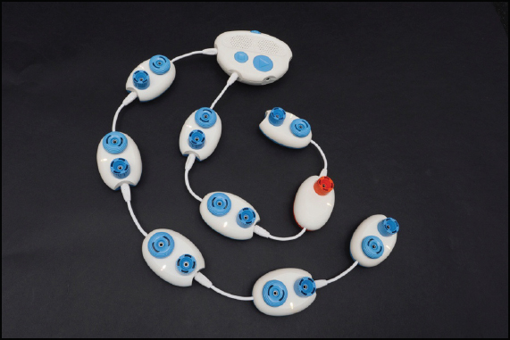 A photo of a Code Jumper program, with eight Play pods and one Pause pod
