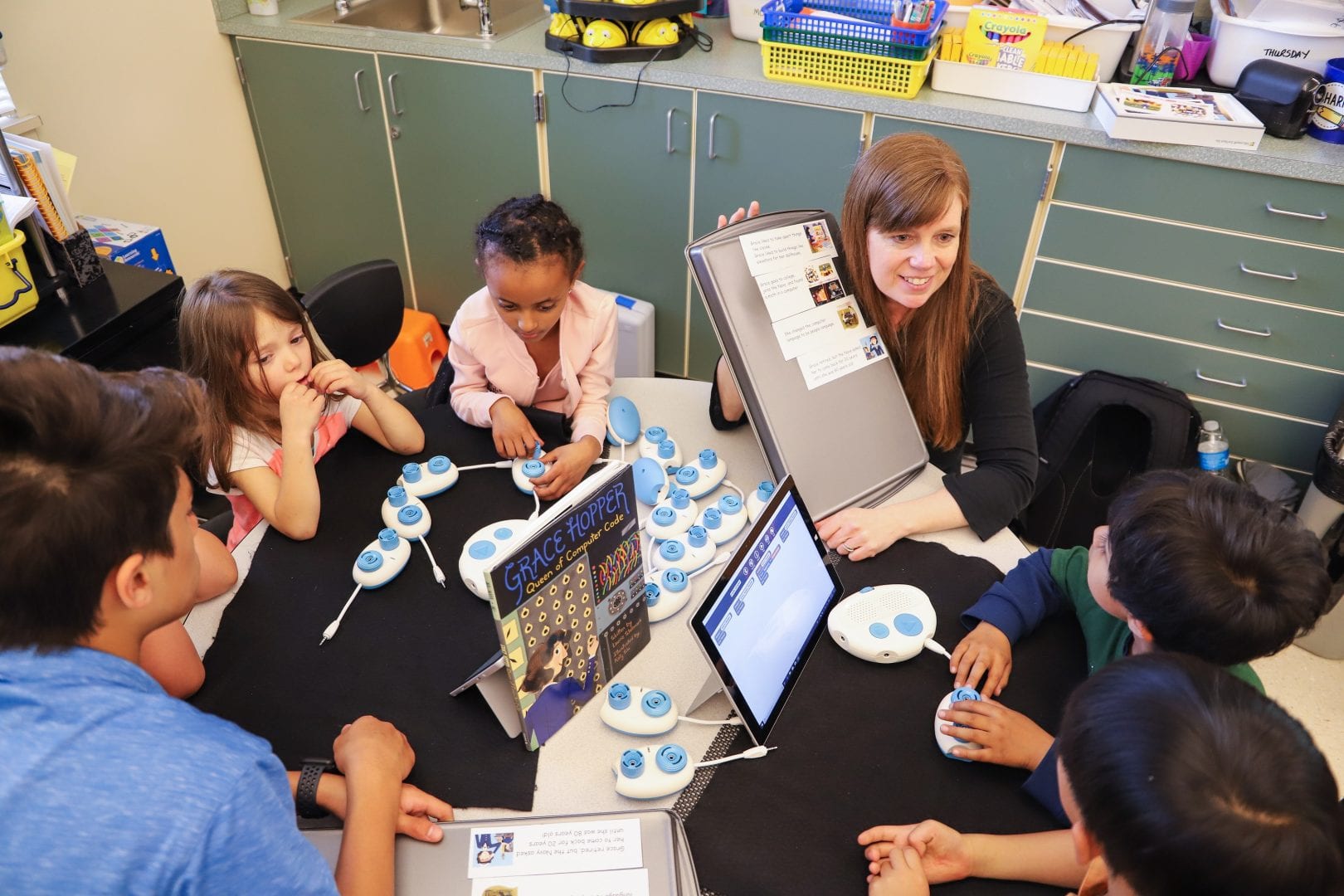 Cheri Bortleson instructs students with Code Jumper.
